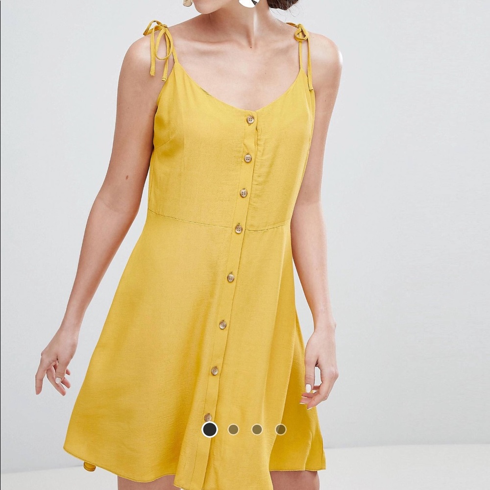 Yellow button dress